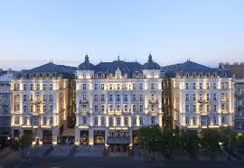 Corinthia Hotel